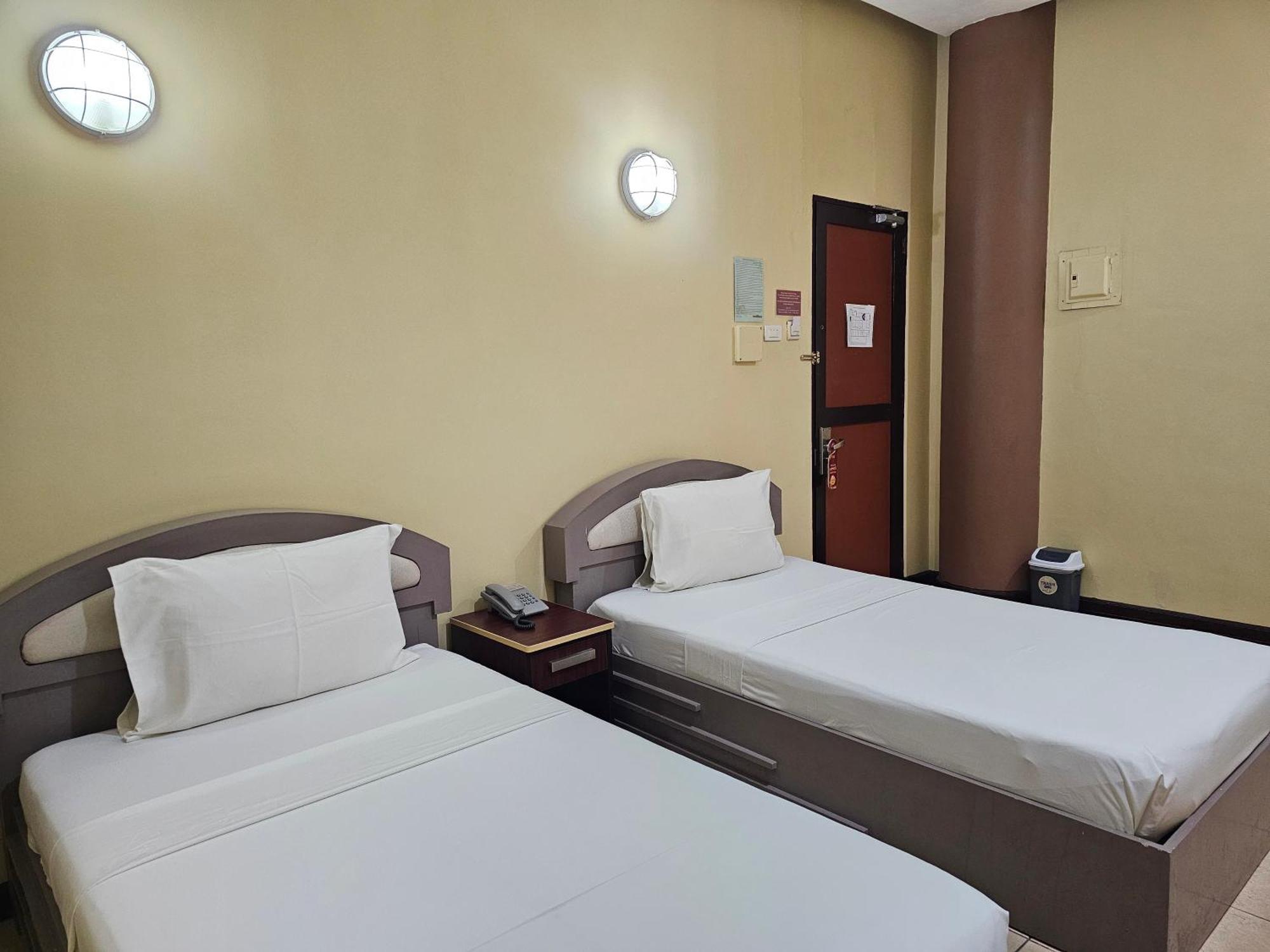 Hotel Nicanor Dumaguete City Exterior photo